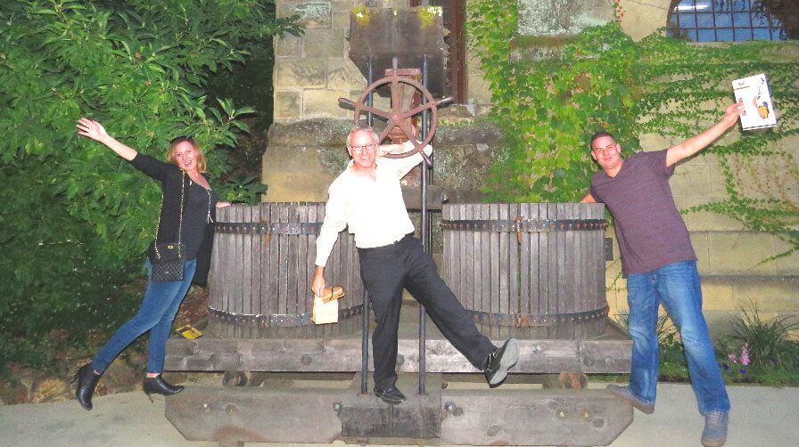 Napa-Valley-Wineries-tour-guide.jpg