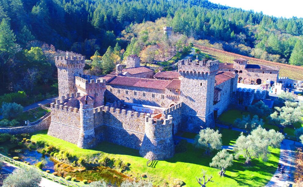 Visit-Napa-Valley-Wine-Country-castelo-di-amorisa-drove-views.jpg