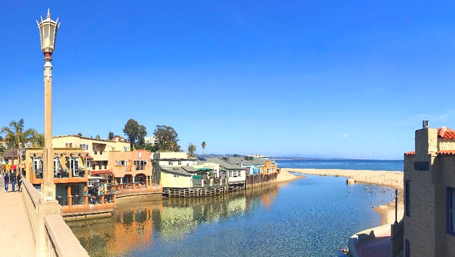 Visit-The-Most-Beautiful-Coastal-Towns.jpg