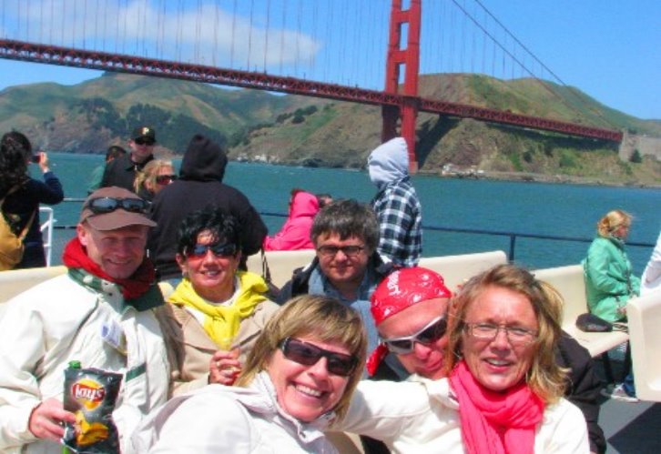 alcatraz_ferry_boat__+alcatraz_tours___and_ferry_tickets‎.jpg