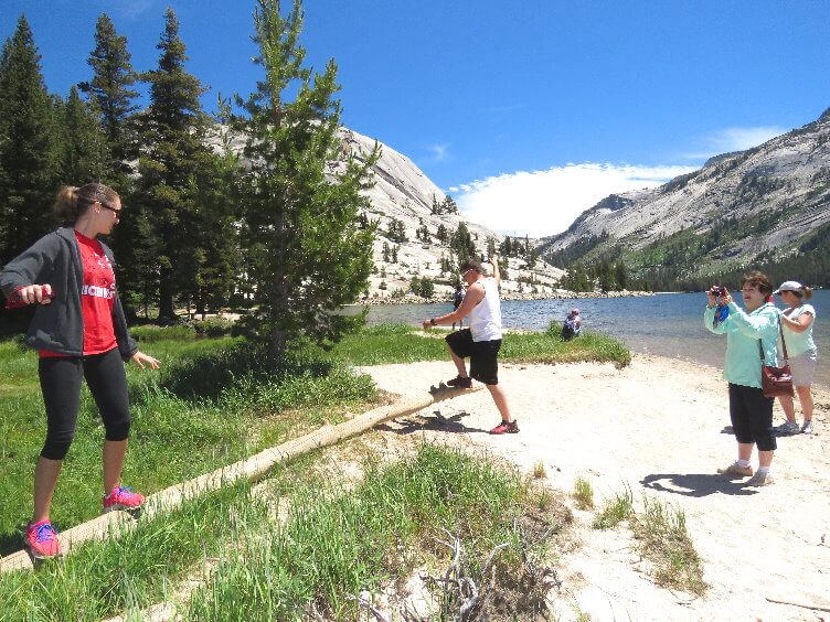 day_hikes_in_yosemite_national_park_famil_tour_package.jpg
