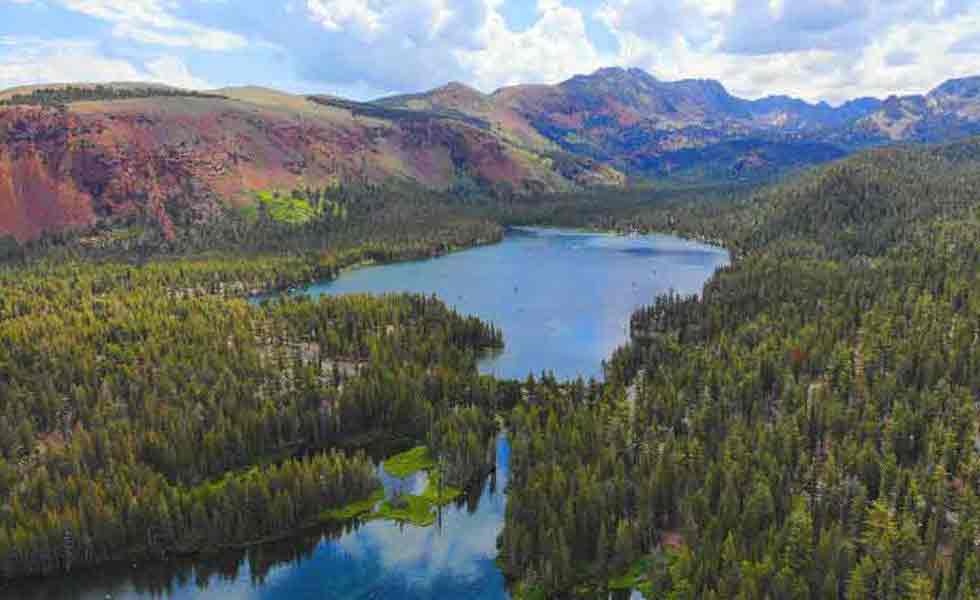 sightseeing_tour_of_Mammoth_Lakes_Eastern_Sierra_Nevada.JPG