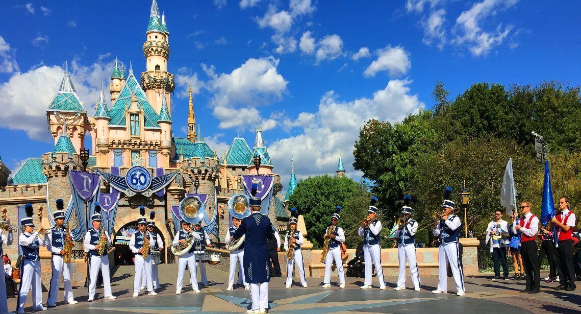 Los-Angeles-Attraction-Disneyland-Vacaction.jpg